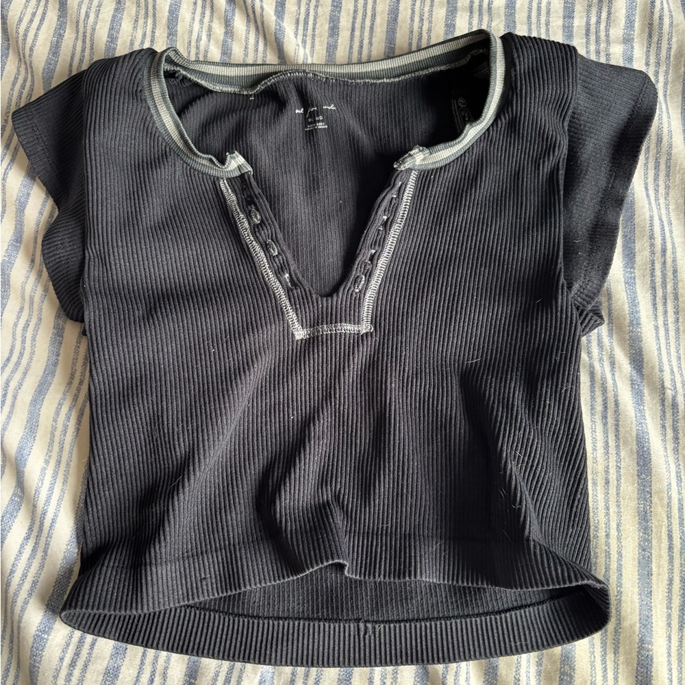 Black Ribbed Women's Top